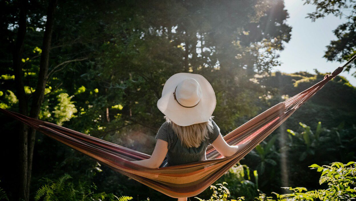 170+ Hammock Captions for Relaxation & Vacation Feels – Image 3