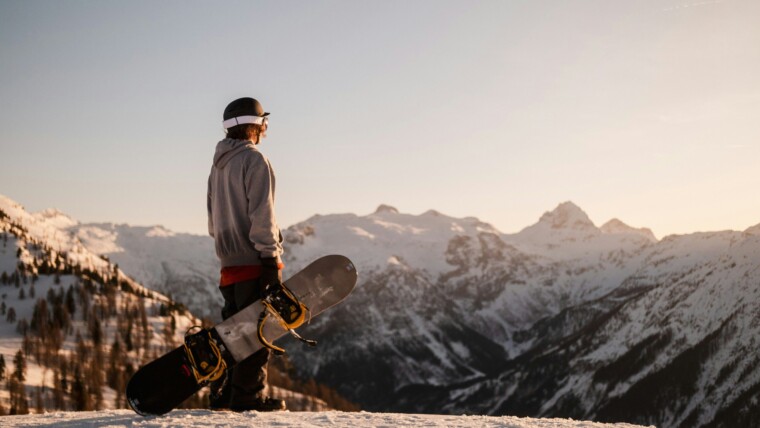 160+ Snowboarding Captions for Powder, Thrills & Mountain Vibes – Image 9